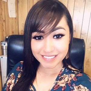 Meet your Posher, Brenda